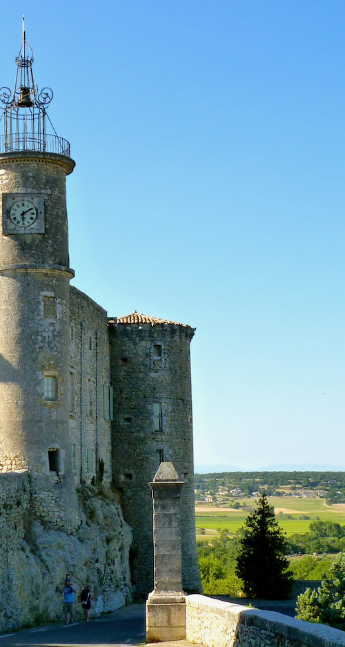 Lussan plus beau village de France